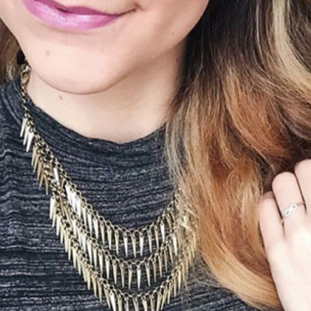 Palm Cili Collar in Gold